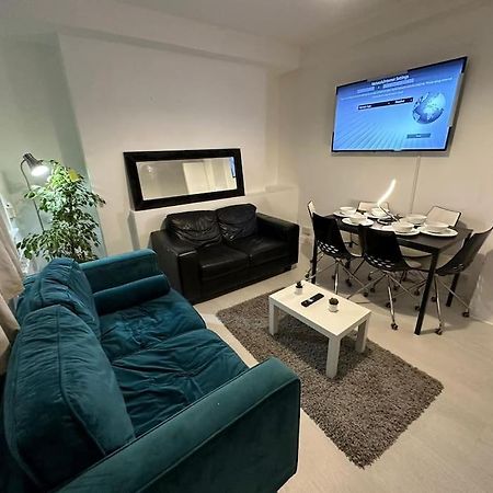 3 Bedroom Flat Kings Cross ลอนดอน ภายนอก รูปภาพ