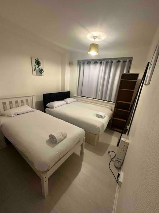 3 Bedroom Flat Kings Cross ลอนดอน ภายนอก รูปภาพ
