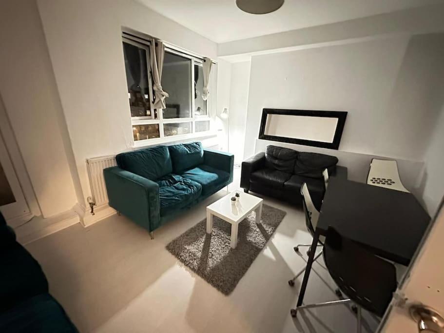 3 Bedroom Flat Kings Cross ลอนดอน ภายนอก รูปภาพ